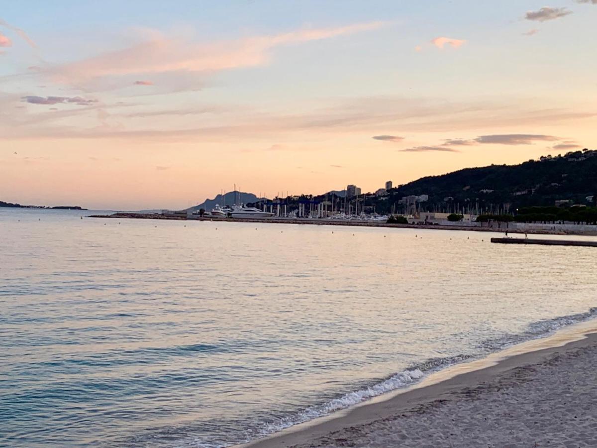 Cocoon Vue Mer ☆ En Face Du Port De Golfe-Juan ☆ Bagian luar foto